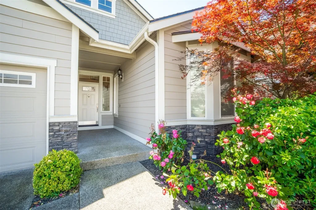 9639 6th Way SE Lacey WA 98513