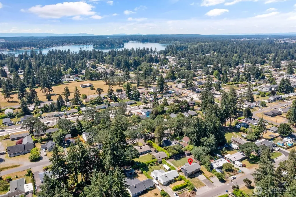 8712 Wildwood Avenue SW Lakewood WA 98498