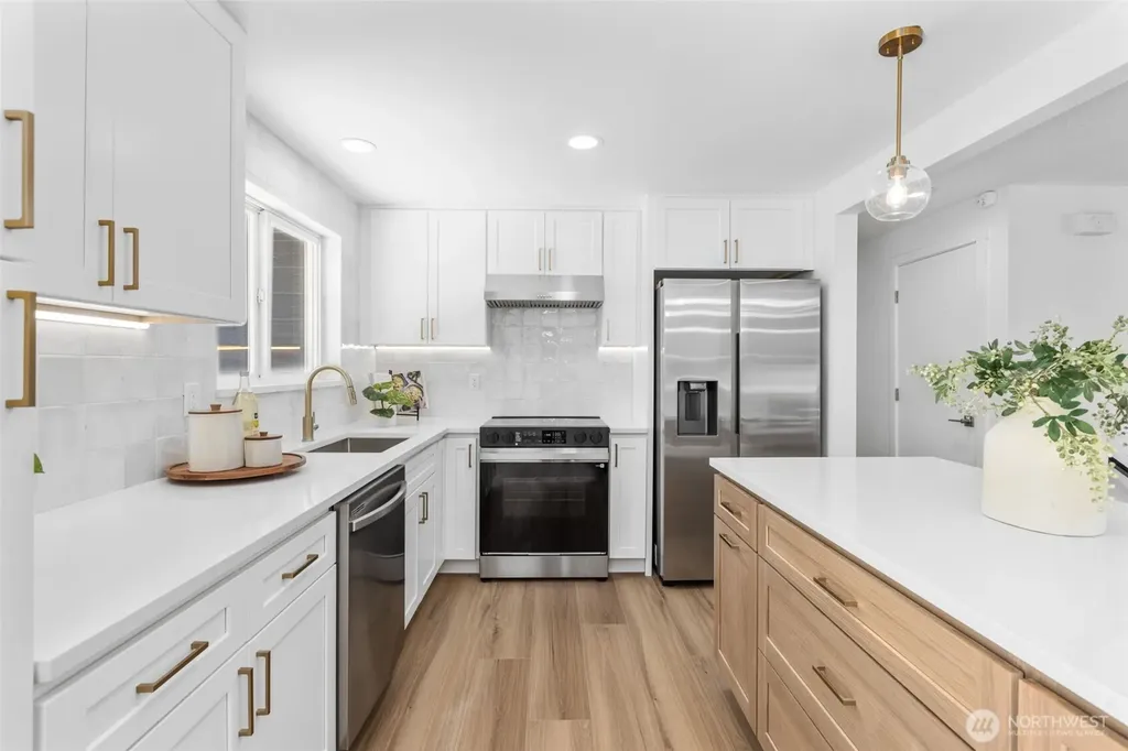 8712 Wildwood Avenue SW Lakewood WA 98498