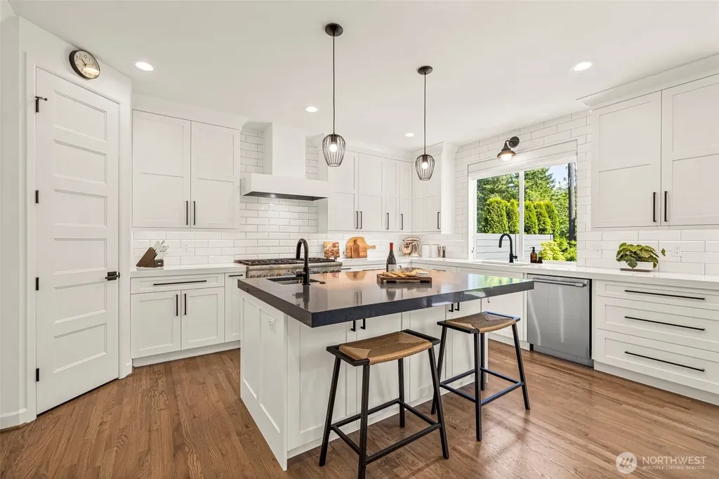 34102 SE Salal Street Snoqualmie WA 98065