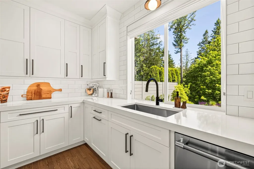 34102 SE Salal Street Snoqualmie WA 98065