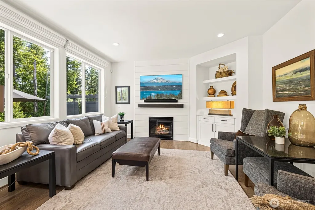 34102 SE Salal Street Snoqualmie WA 98065