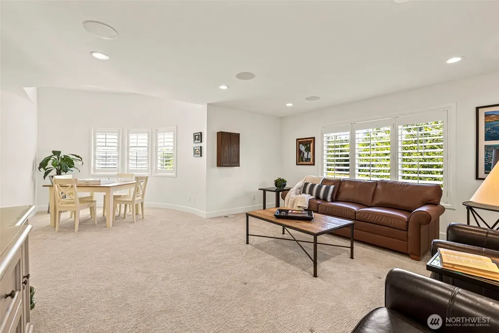 34102 SE Salal Street Snoqualmie WA 98065