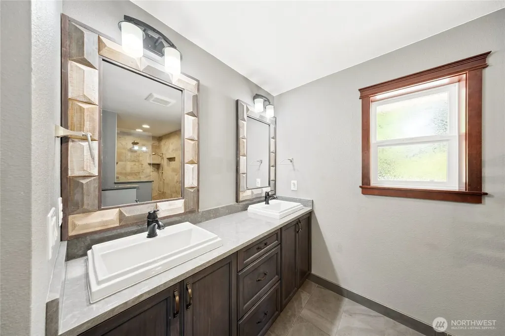 16026 Lawrence Place SE Yelm WA 98597