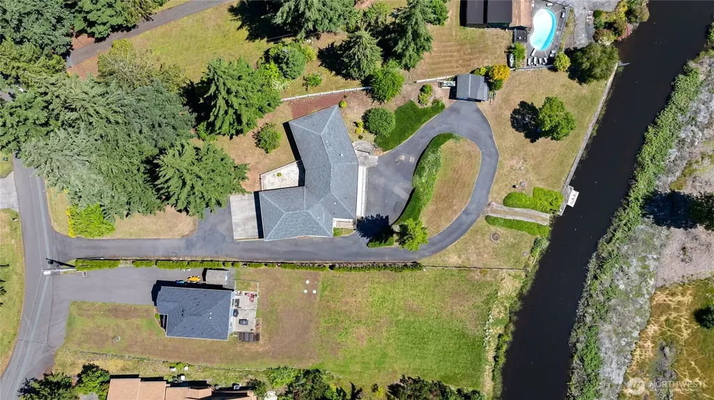 16026 Lawrence Place SE Yelm WA 98597