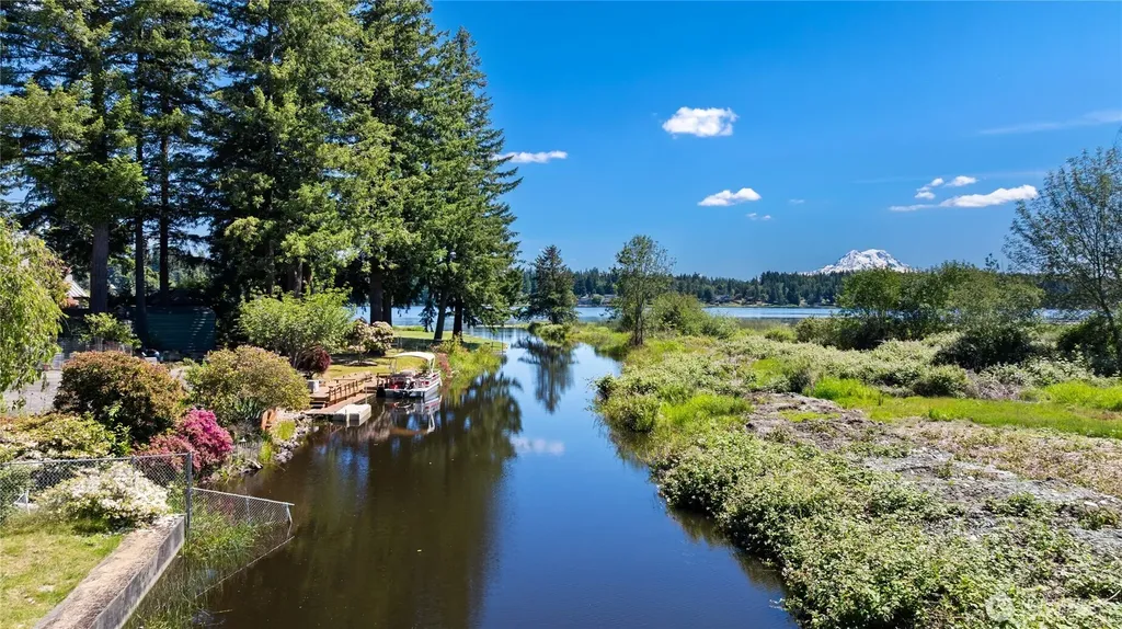 16026 Lawrence Place SE Yelm WA 98597