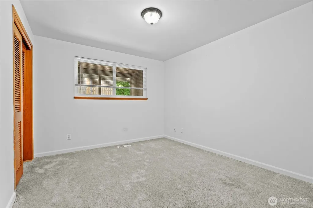 6712 53rd Street W University Place WA 98467