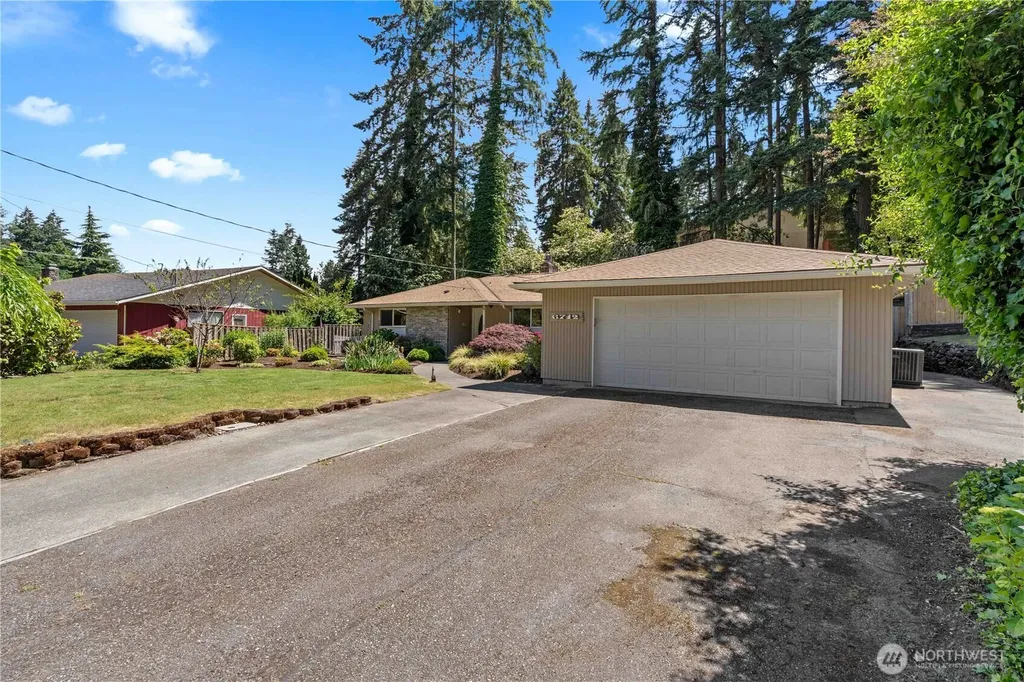 6712 53rd Street W University Place WA 98467