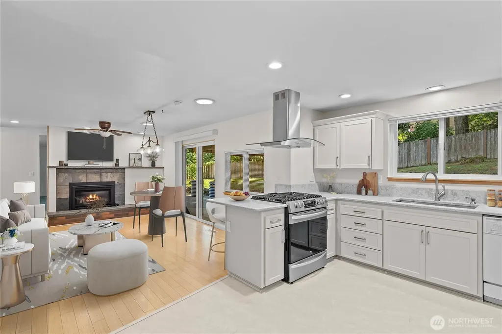 6712 53rd Street W University Place WA 98467