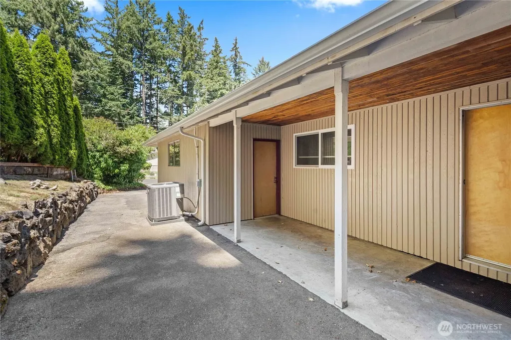 6712 53rd Street W University Place WA 98467