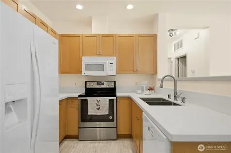 4446 248th Lane SE Sammamish WA 98029