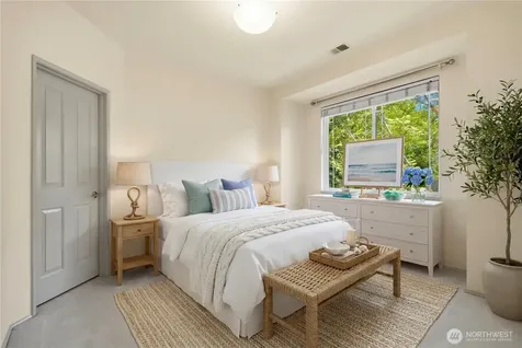 4446 248th Lane SE Sammamish WA 98029
