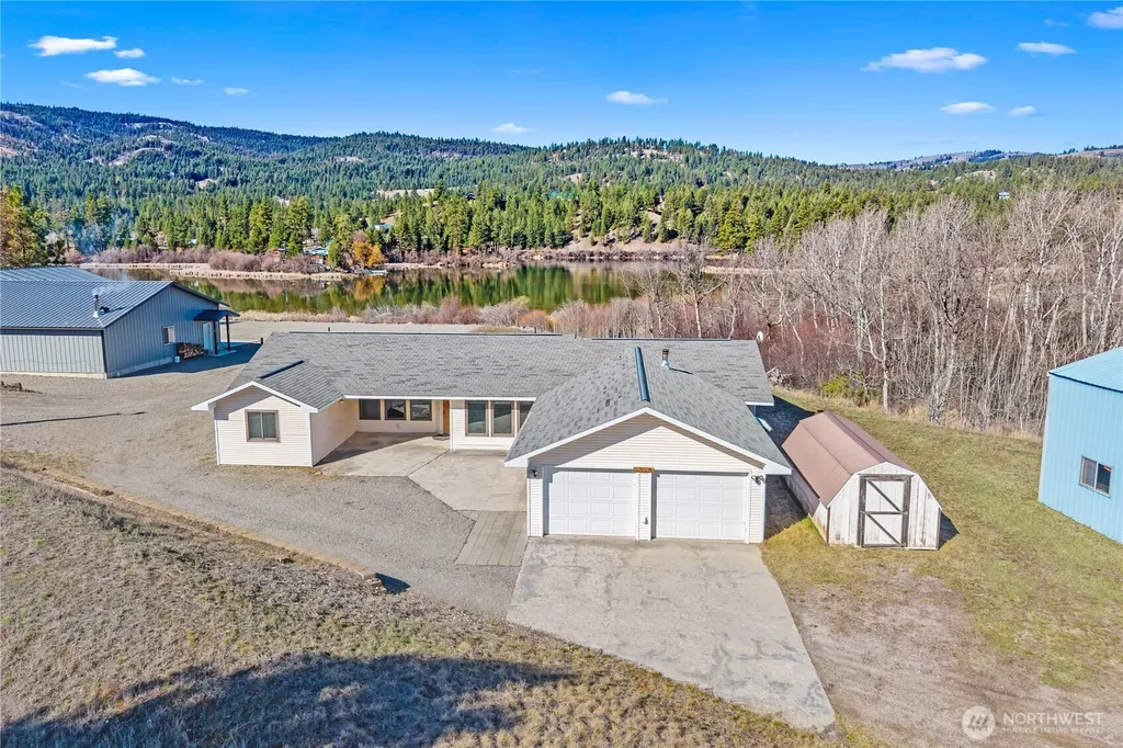 81 Curlew Drive Republic WA 99166