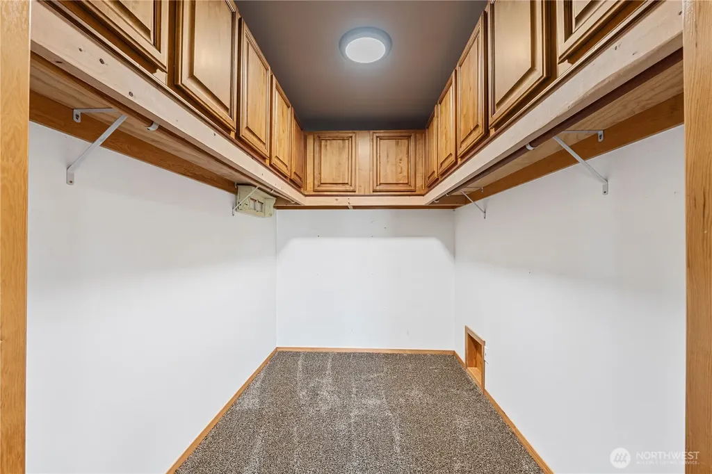 81 Curlew Drive Republic WA 99166