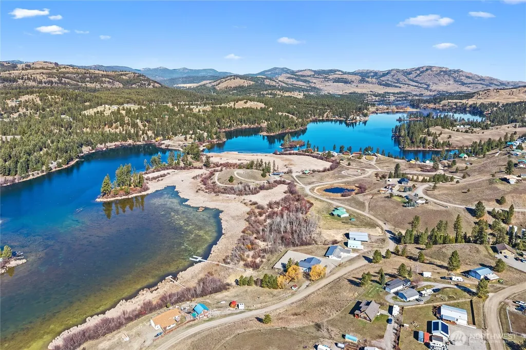 81 Curlew Drive Republic WA 99166