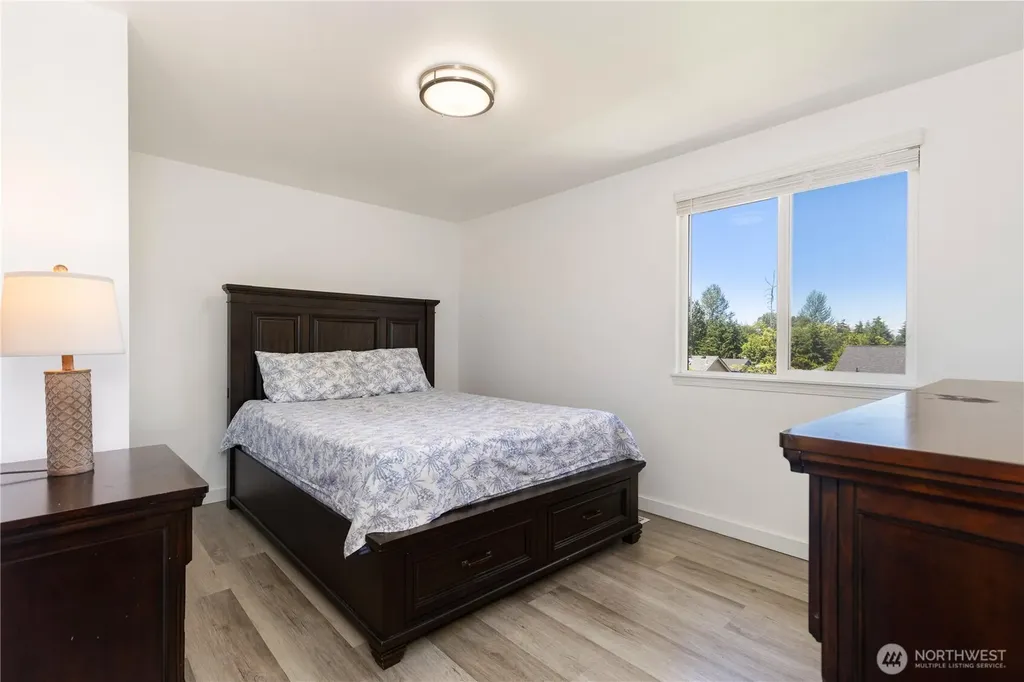 24019 114th Place SE Kent WA 98030