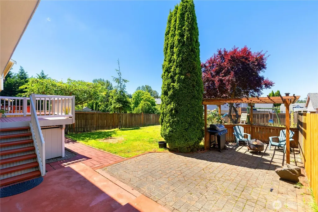 24019 114th Place SE Kent WA 98030