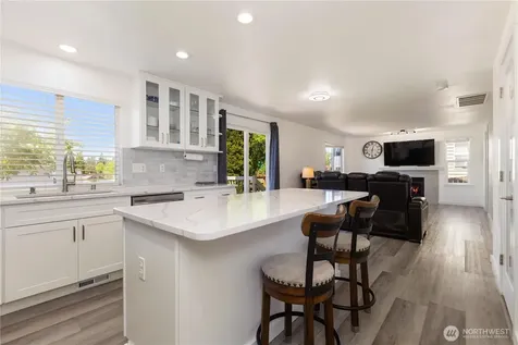 24019 114th Place SE Kent WA 98030