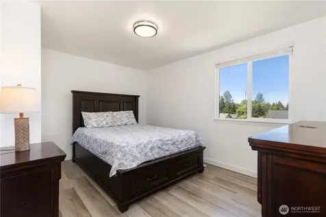 24019 114th Place SE Kent WA 98030