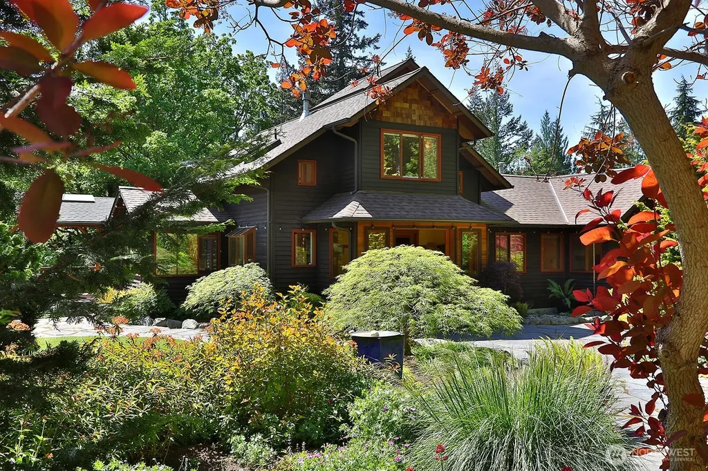 3792 Campbell Road Clinton WA 98236
