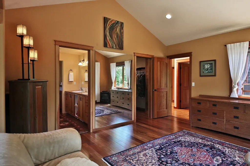 3792 Campbell Road Clinton WA 98236