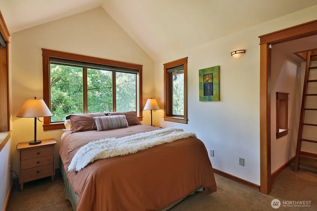 3792 Campbell Road Clinton WA 98236