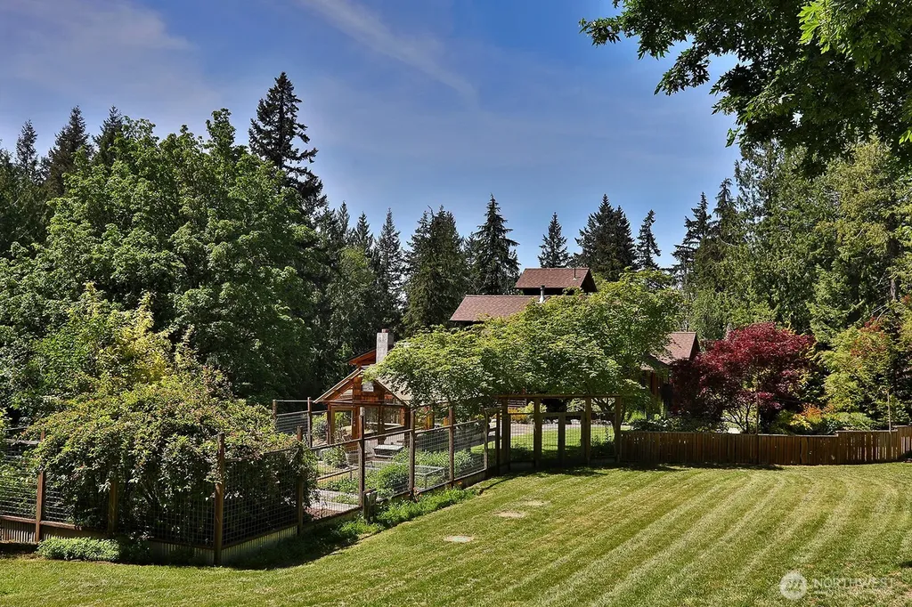 3792 Campbell Road Clinton WA 98236