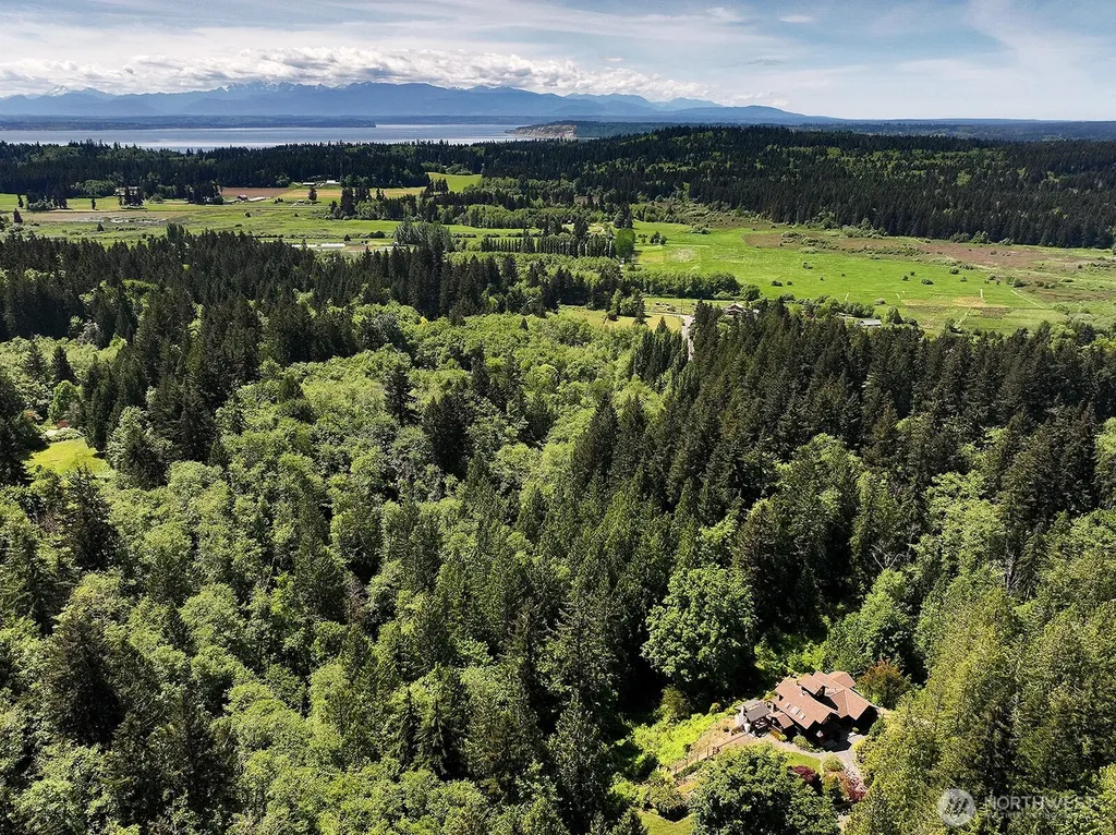 3792 Campbell Road Clinton WA 98236