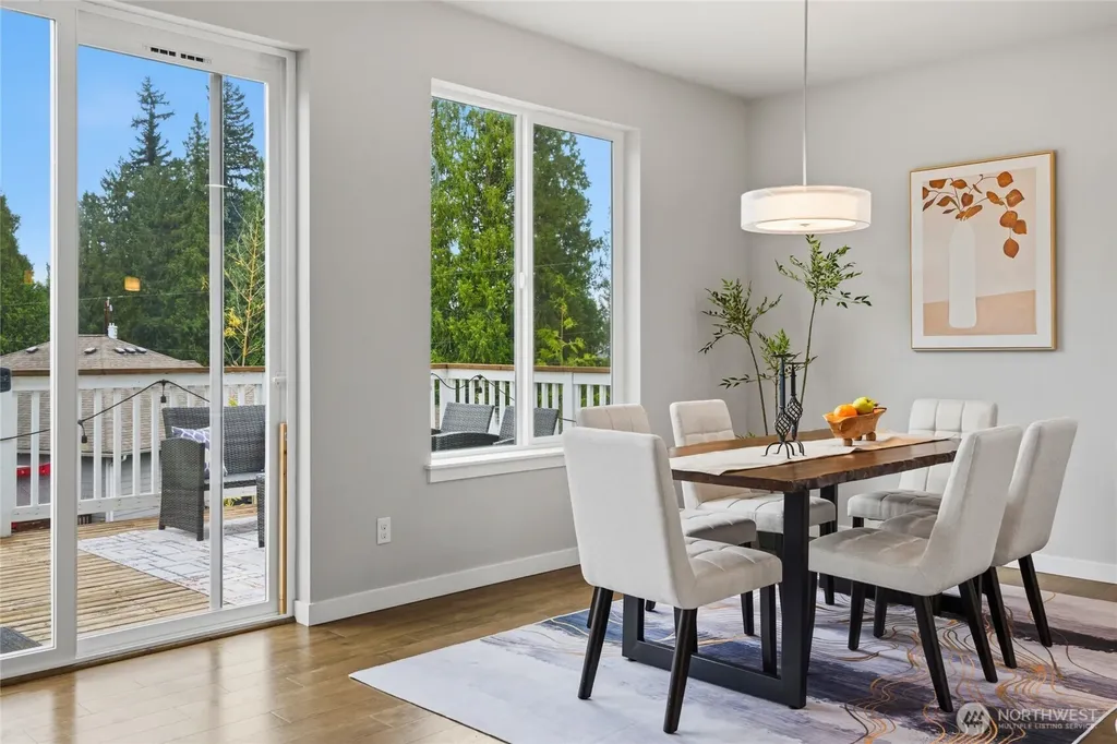 19217 8th Avenue W Lynnwood WA 98036