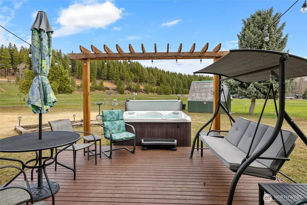 4010 Teanaway Middle Fork Road Cle Elum WA 98922
