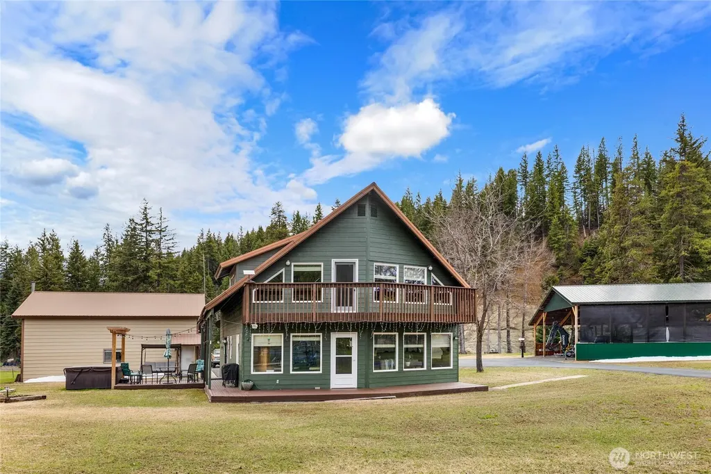4010 Teanaway Middle Fork Road Cle Elum WA 98922