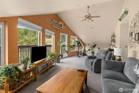 4010 Teanaway Middle Fork Road Cle Elum WA 98922