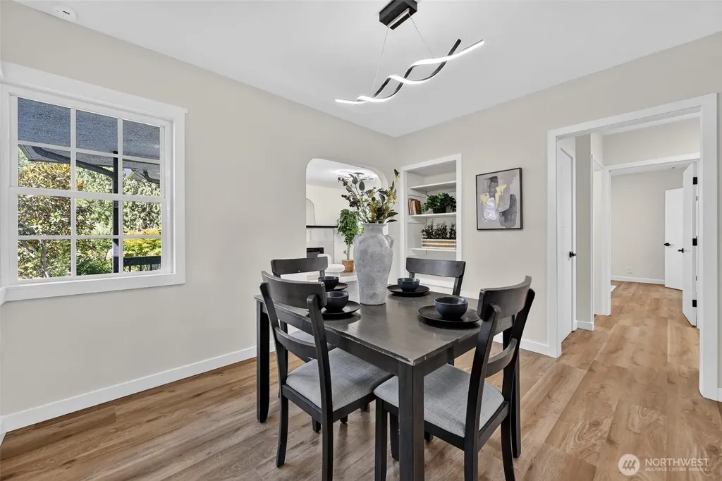 98 Hardie Avenue SW Renton WA 98057