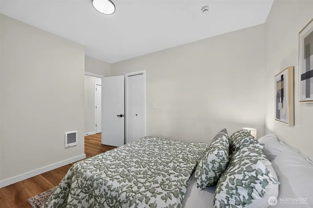 98 Hardie Avenue SW Renton WA 98057