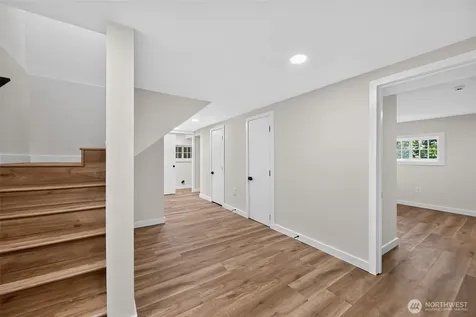 98 Hardie Avenue SW Renton WA 98057