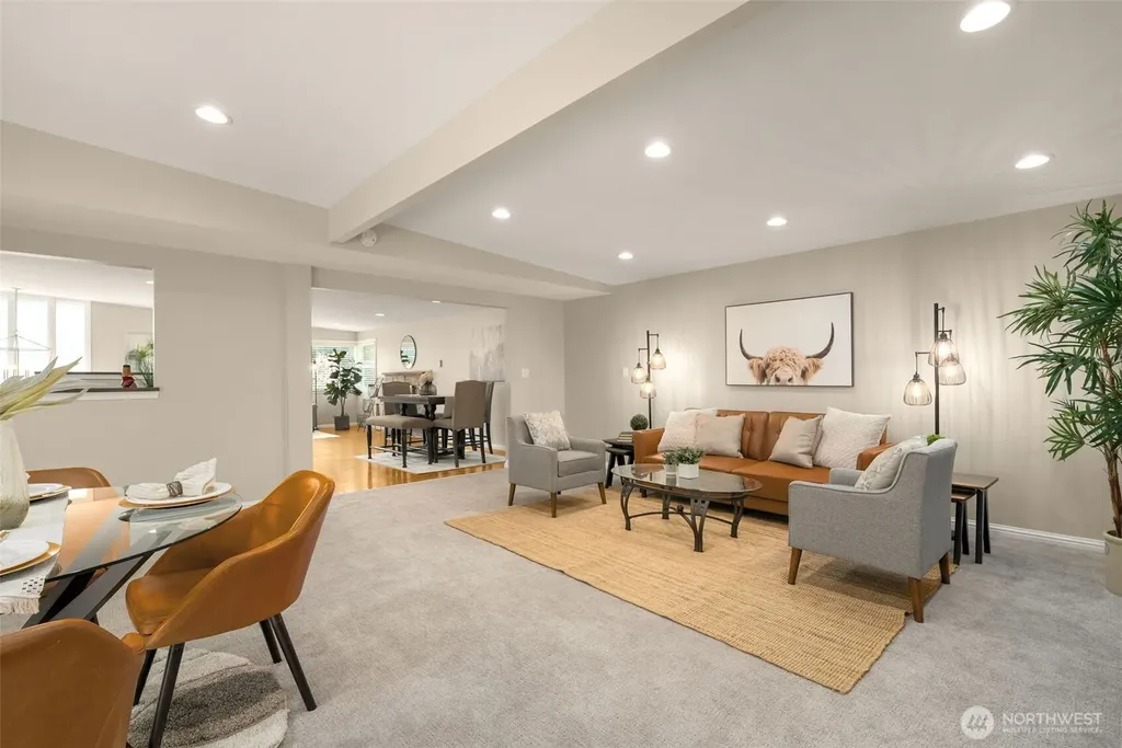 334 157th Avenue NE Bellevue WA 98008