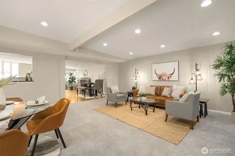 334 157th Avenue NE Bellevue WA 98008