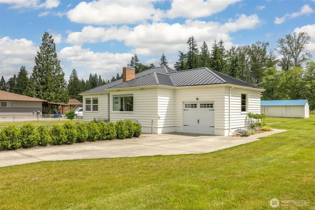 10531 Sterling Road Sedro Woolley WA 98284