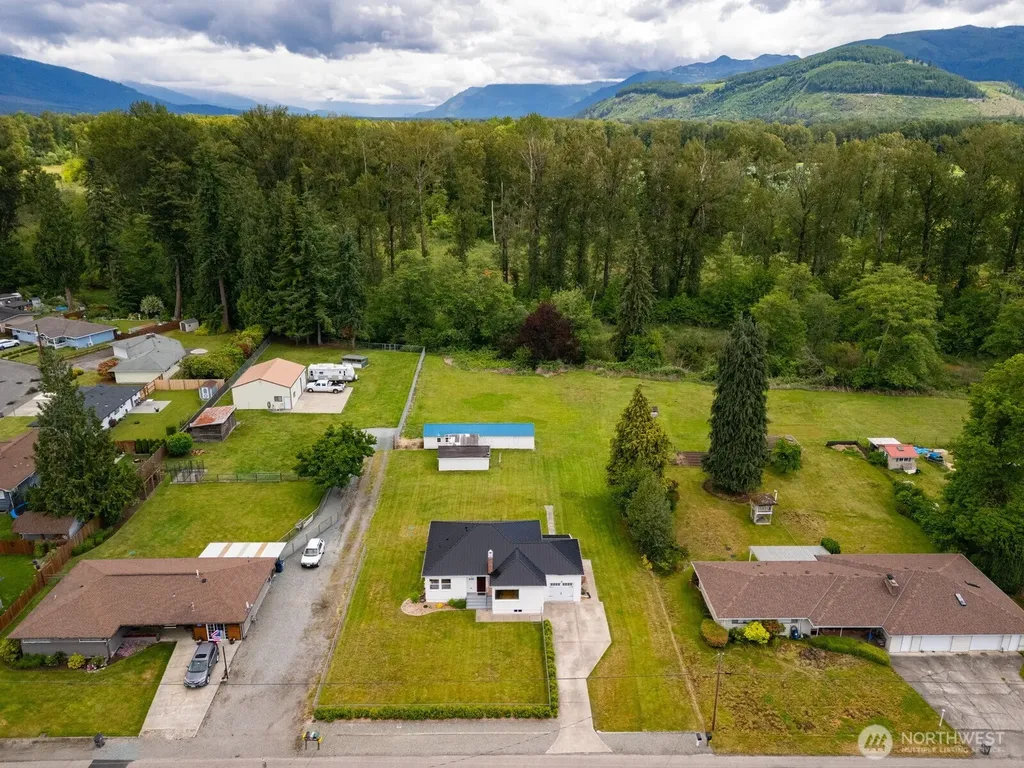 10531 Sterling Road Sedro Woolley WA 98284