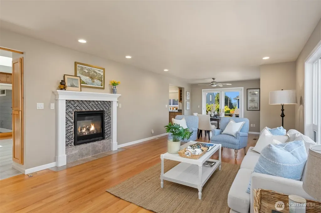 18420 Torgeson Avenue NE Poulsbo WA 98370