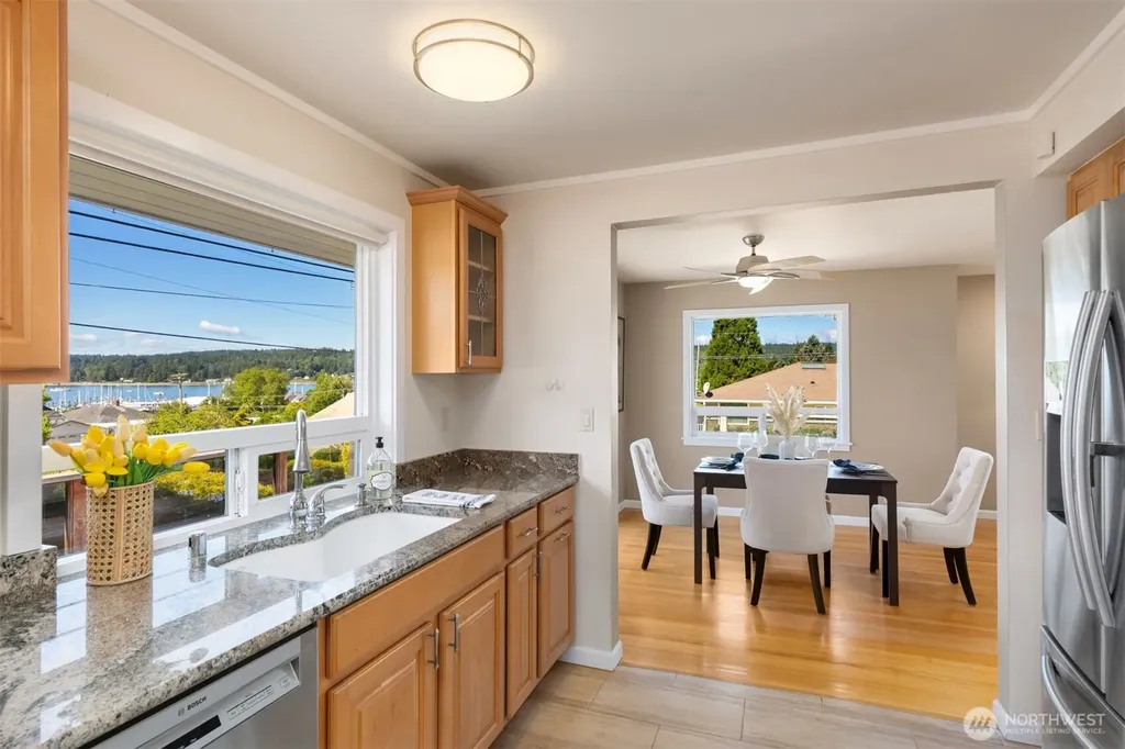18420 Torgeson Avenue NE Poulsbo WA 98370
