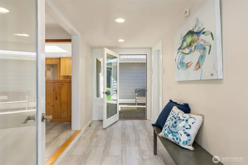 18420 Torgeson Avenue NE Poulsbo WA 98370