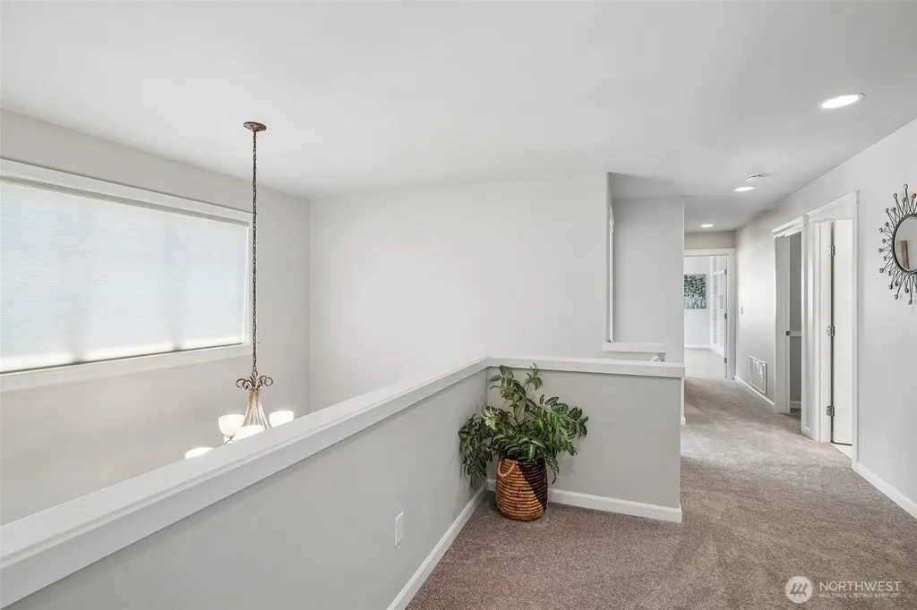 7333 N Creek Loop Gig Harbor WA 98335