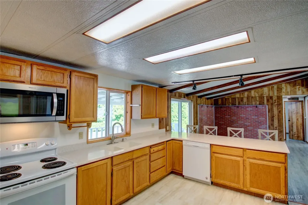 820 Fruitdale Road Sedro Woolley WA 98284