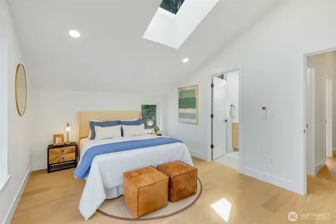 10053 8th Avenue NW Seattle WA 98177