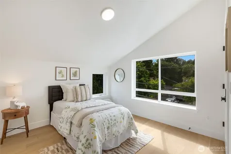 10053 8th Avenue NW Seattle WA 98177