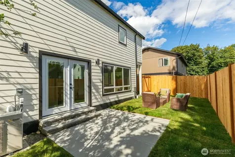 10053 8th Avenue NW Seattle WA 98177