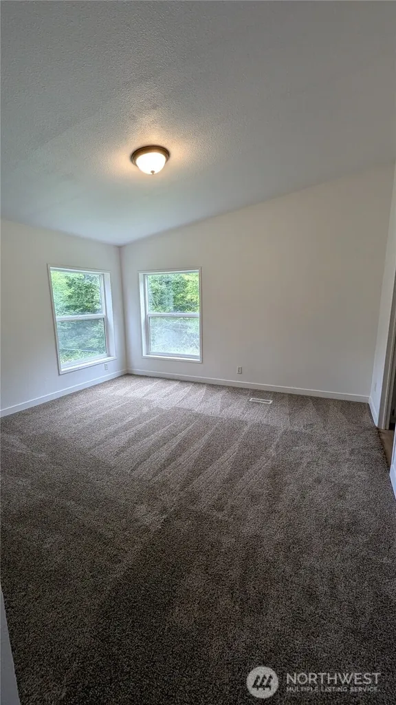 104 Sun Valley Drive Chehalis WA 98532