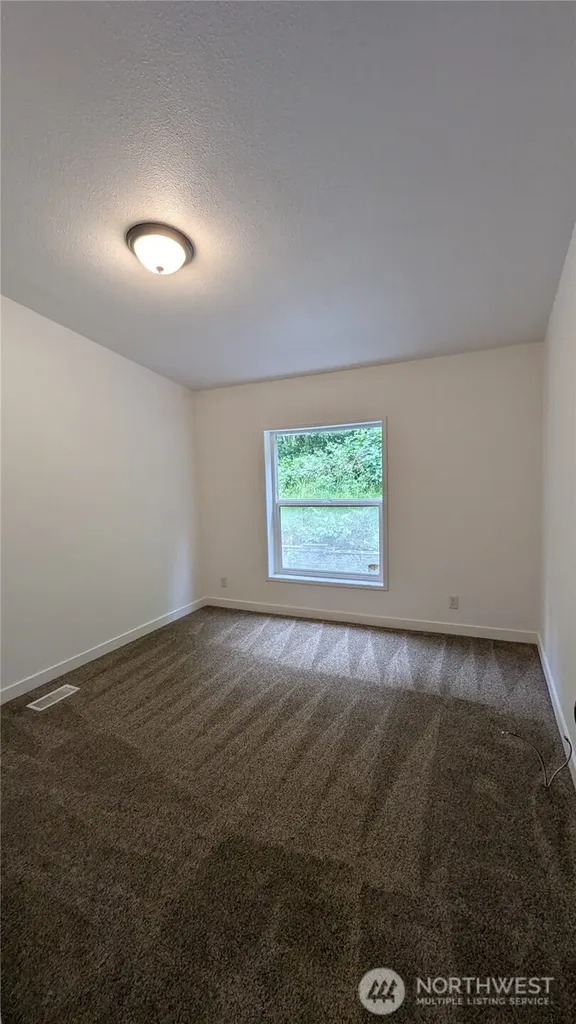 104 Sun Valley Drive Chehalis WA 98532