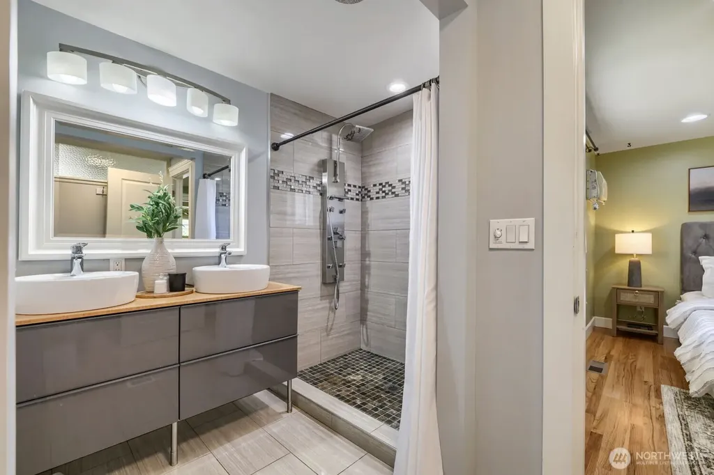 14511 NE 4th Street Bellevue WA 98007